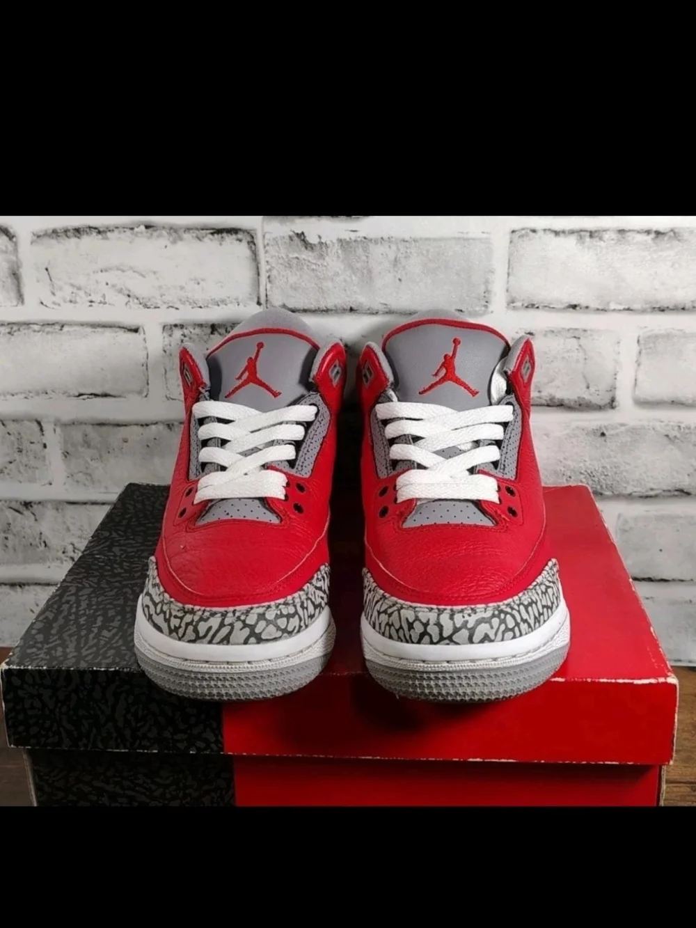 Jordan 3 Retro SE 